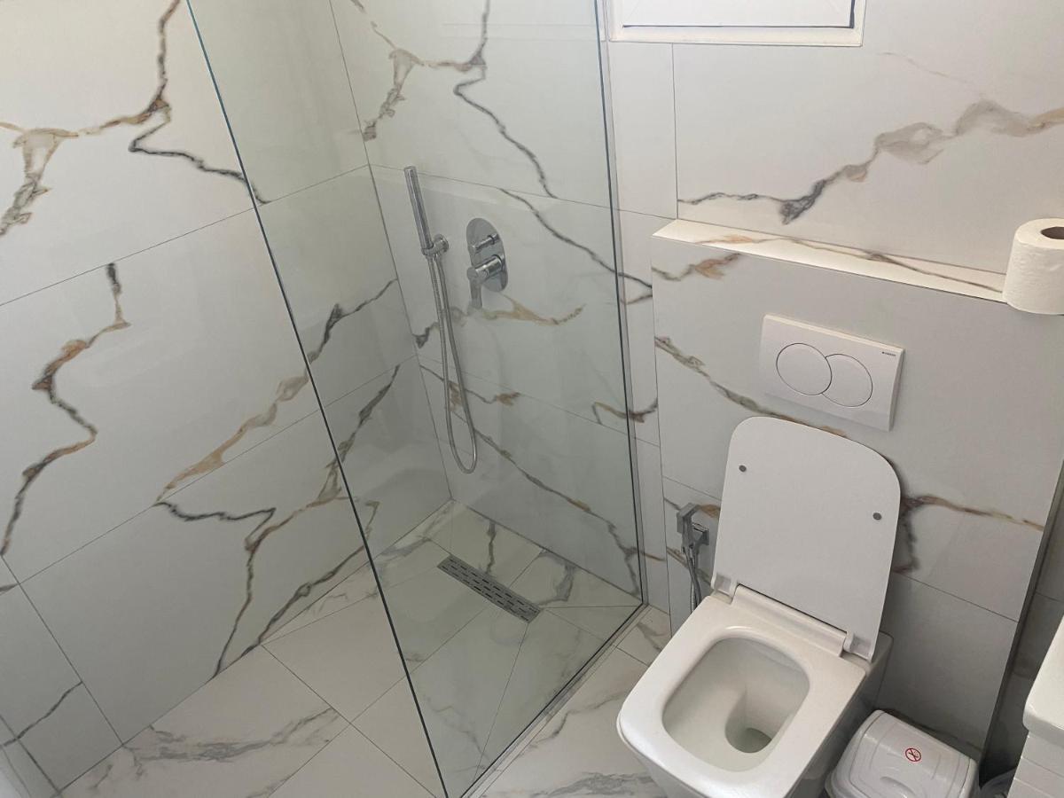Vila Avni Likometi Ksamil Extérieur photo