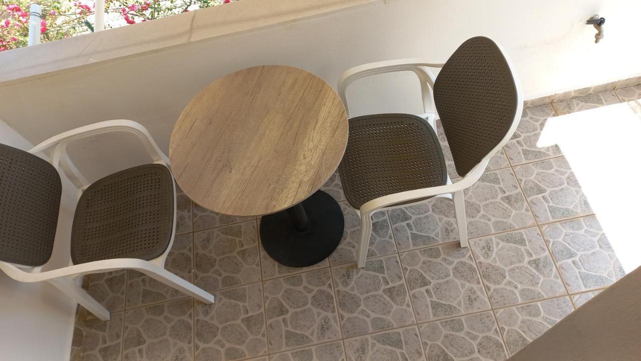 Vila Avni Likometi Ksamil Chambre photo