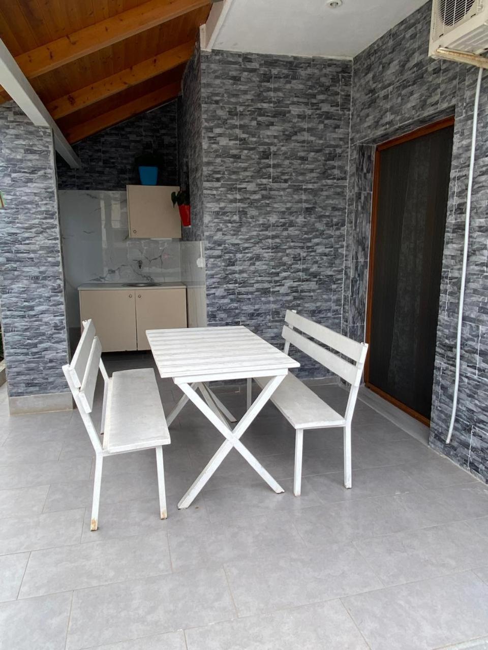 Vila Avni Likometi Ksamil Chambre photo